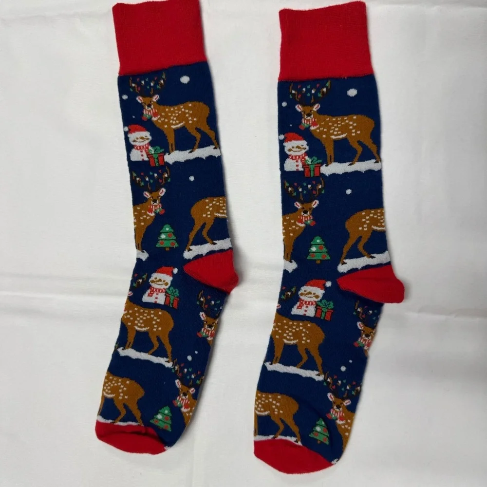 Christmas Winter Reindeers Crew Socks - NEW in Bag.